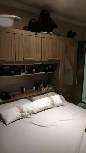 Guarda-roupa Casal