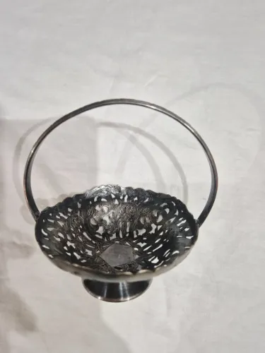 Mini Cesta Decorativa Prateada Estilo Vitoriano - 9cm