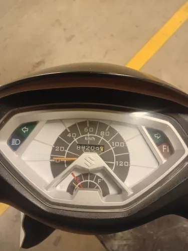 Moto suzuki Burgman 125i