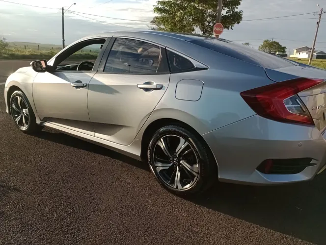 Honda Civic Sedan EXL 2.0 Flex 16V Aut.4p 2019