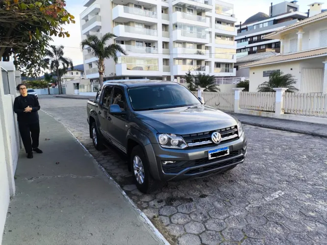 Volkswagen Amarok Comfor. CD 2.0 TDI 4X4 Dies. Aut. 2019