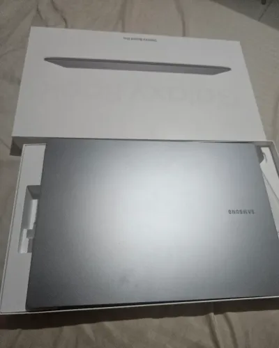Notebook Novo na Caixa