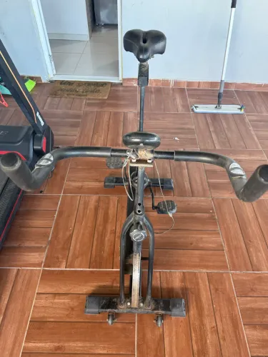 ? ESTEIRA ELÉTRICA XGENIS + ? BICICLETA ERGOMÉTRICA - OPORTUNIDADE!