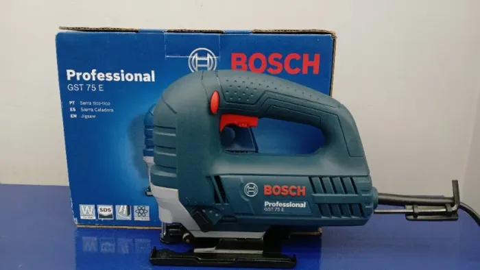Serra Tico-Tico GST-75 E BOSCH industrial 710w