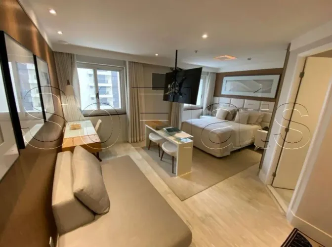 Flat Transamérica International Plaza disponível para venda com 26m², 1 dormitório e 1 vag
