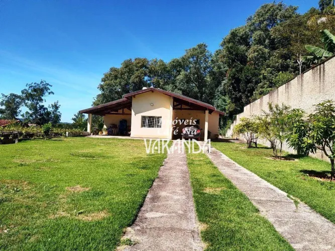 Chácara com 3 dormitórios à venda, 1155 m² por R$ 870.000,00 - Vale Verde - Valinhos/SP