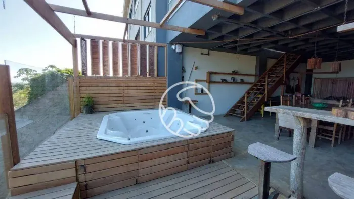 Casa com 3 quartos à venda na Praia de Santa Mônica em Guarapari/ES é nas Imobiliárias Ita