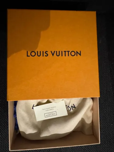 Cinto Louis Vuitton LV Initiales Reversível couro dupla face marrom