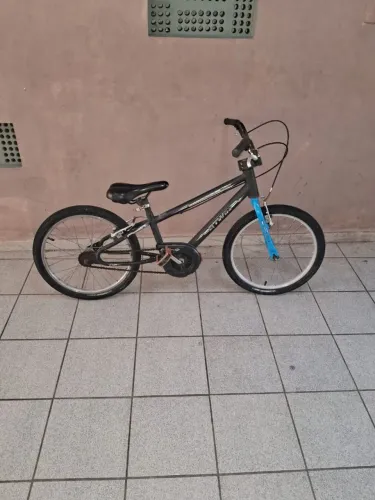  Com essa bicicleta vocês em família podem  se divertir passar o tempo juntos? 