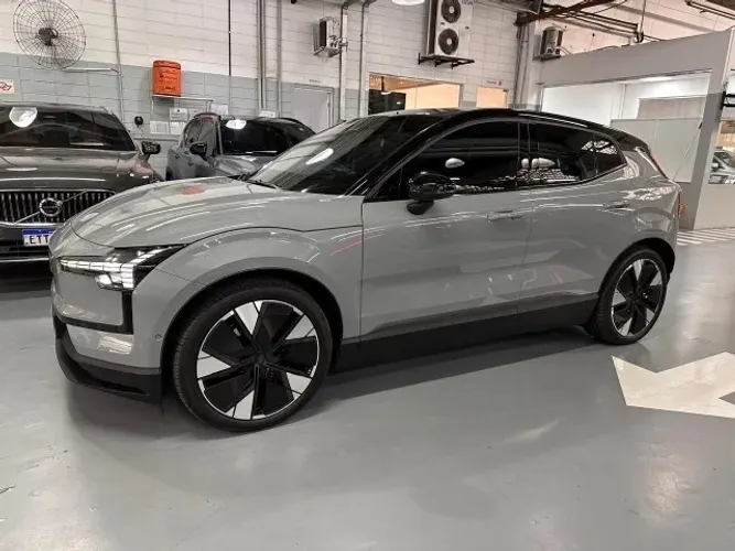 Volvo EX30 E60 Ultra (elétrico) 2024