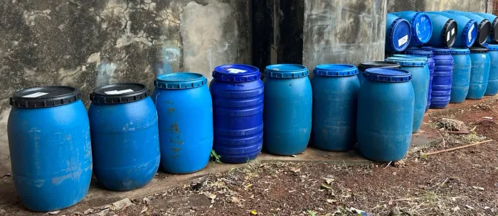 Bombonas e Tambores 200 litros bocão tampa rosca