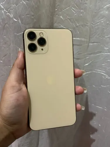 IPHONE 11 PRO