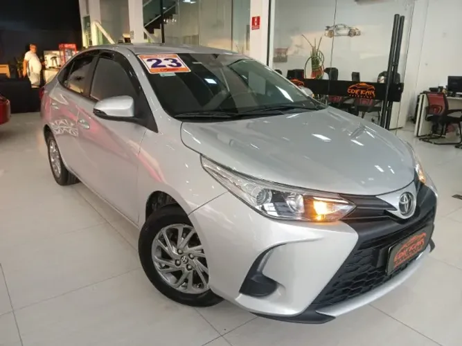 Toyota Yaris XS Sedan 1.5 Flex 16V 4P Aut. 2023