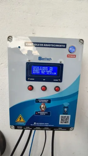 Painel de Controle de Abastecimento - Bomba Caixa d'água - Nível