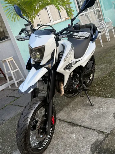 Nx4 FALCON 400 cc