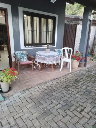 Casa à venda no bairro Centro - Penedo/RJ