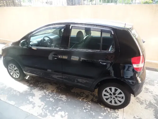 Volkswagen Fox Plus 1.6mi/ 1.6mi Total Flex 8V 4P 2005
