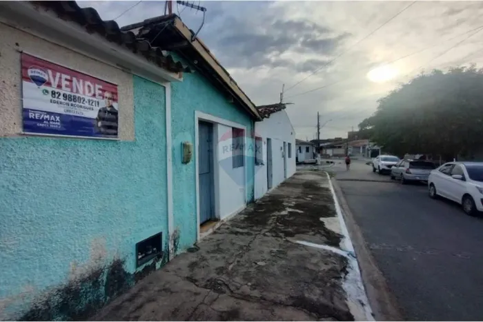 7 Casas à Venda pelo Preço de uma, próximo a feirinha do Tabuleiro