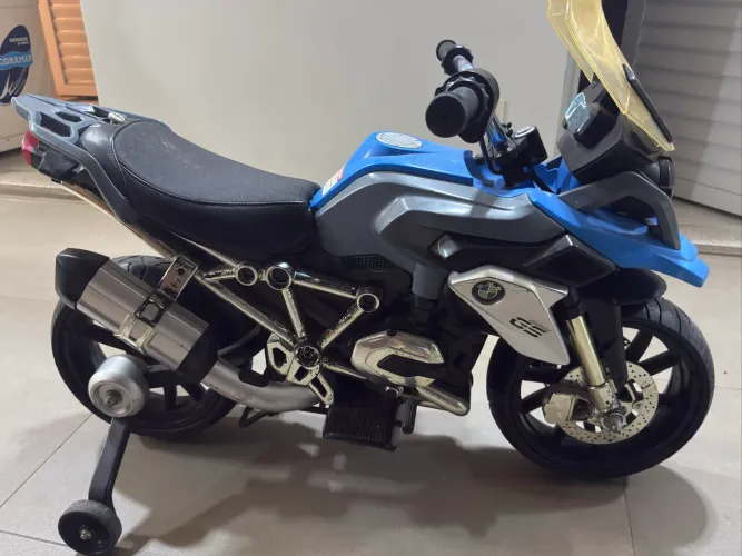 moto infantil elétrica bmw gs azul 12v