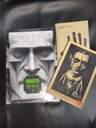 Livros Frankenstein de Mary Shelley