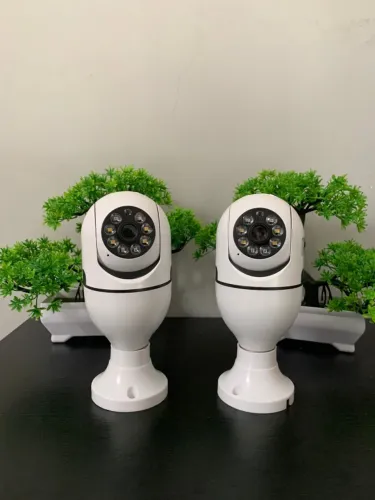 Câmera WiFi 360° Inteligente com Visão Noturna e Áudio pelo Celular