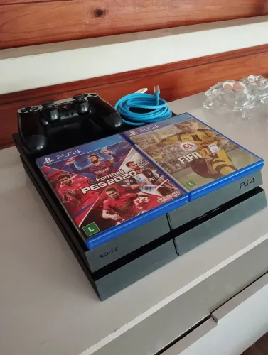 PLAYSTATION 4 FAT 