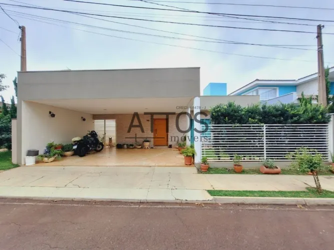 Casa moderna em condomínio no Residencial Eldorado