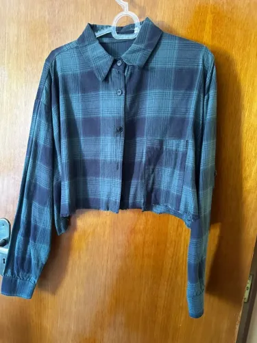 Camisa cropped xadrez Youcom usada