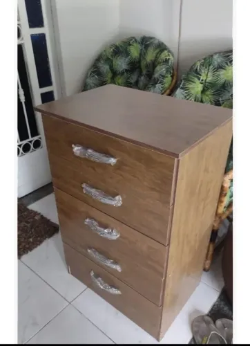 Cômoda 5 Gavetas