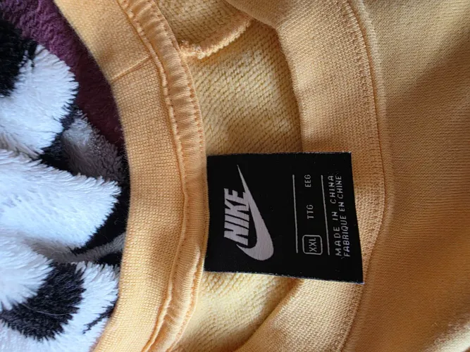 Vendo moleton semi novo Nike original