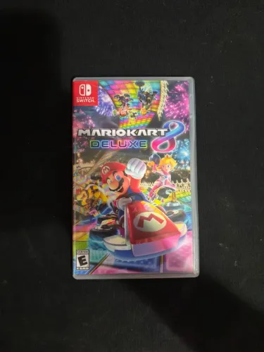 Jogo Mario Kart 8 Deluxe (Nintendo Switch) - Perfeito Estado