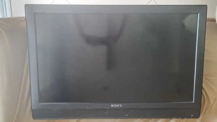TV Sony Brava + Micro-ondas Brastemp, ambos com defeito