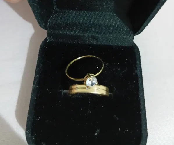 Aliança e aparador ouro 18k