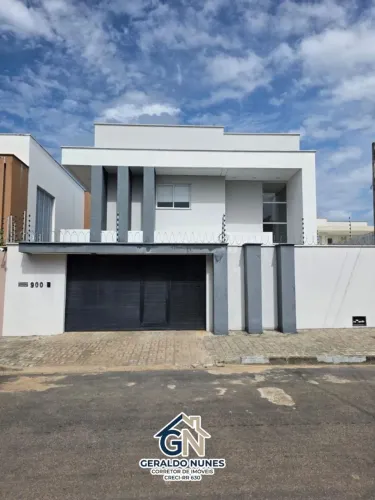 Vende-se Casa no Paraviana 