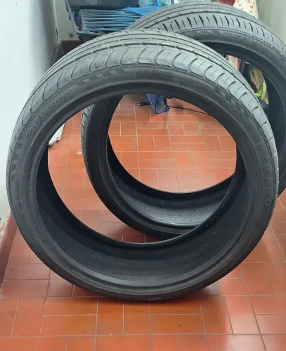 Pneu aro 20 estado de novo.