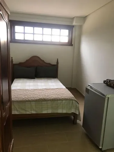 Alugo quarto normal no bairro Estoril perto Unibh direto proprietário