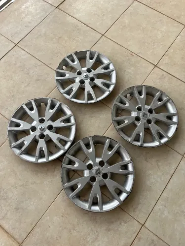 Calotas Renault