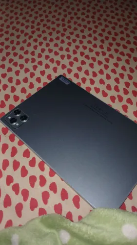 Tablet pc pro12, na caixa com mini teclado, capa e carregador.
