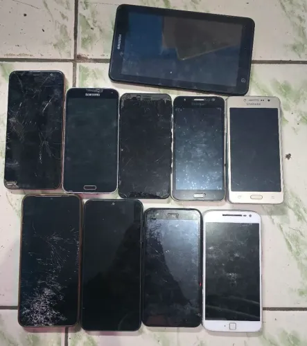 Lote celulares no estado