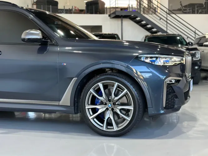 BMW X7 M50i 4.4 V8 Bi-TB AUT 2020
