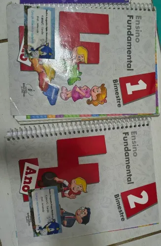 Doação livros didático do colégio adventista 1° ano e 4° ano fundamental 1.