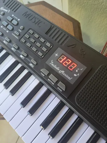 Teclado Queen´s 54 Teclas Iniciantes Crianças