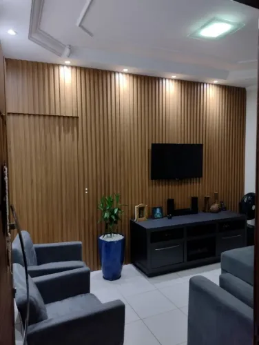  Linda Casa com Móveis Planejados à Venda no Jardim Brasil - Maringá/P