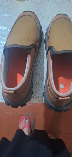 Vendo sapato masculino número 40.Valor R$50,00.