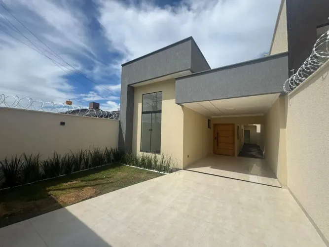 Casa em Vila Oliveira, Aparecida de Goiânia-Go