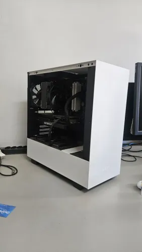 Pc Gamer - Rtx 3070 - R7 x3d