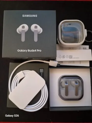 Samsung Galaxy Buds4 Pro Branco