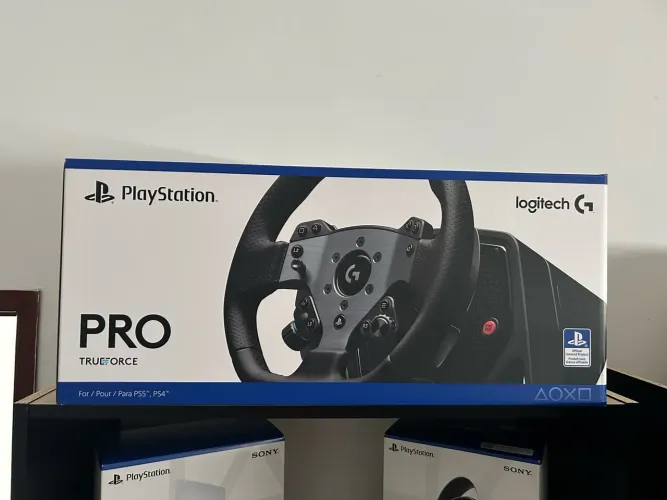 Volante e Pedais Logitech G Pro Wheel