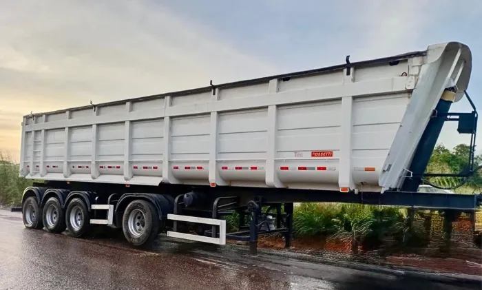 Carreta 4 EIXOS basculante ( caçamba ) ROSSETTI, 2021.