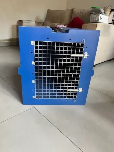 Vendo caixa de transporte pet